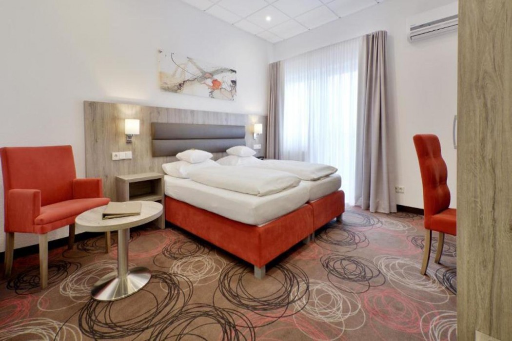 Hotel Engelhorn 5/12