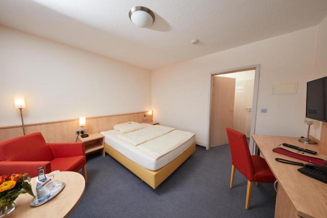 Hotel Filderland - Stuttgart Messe - Airport - Self Check-In 8/59