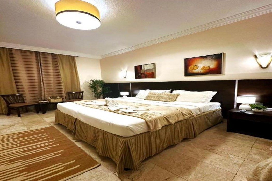 Hussein Hassan Ali Bayari Hotel 13/61