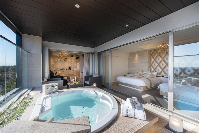 Hotel Dior 7 31/67
