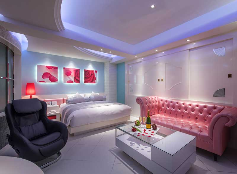 Hotel Dior 7 19/67