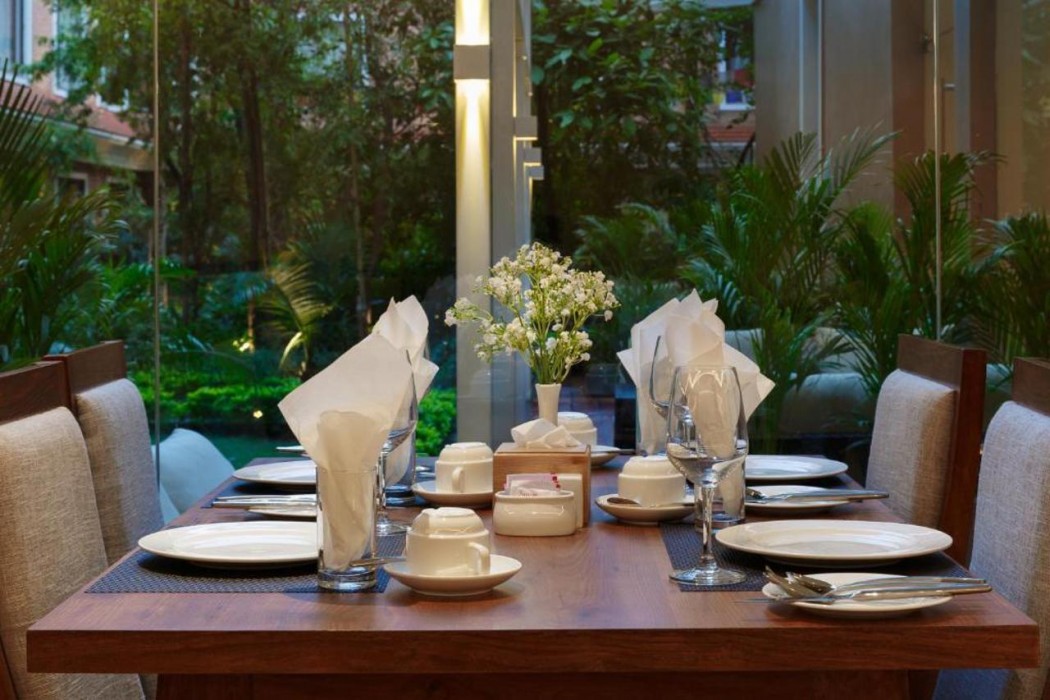 Hotel Thrive, A Tropical Courtyard 29/66