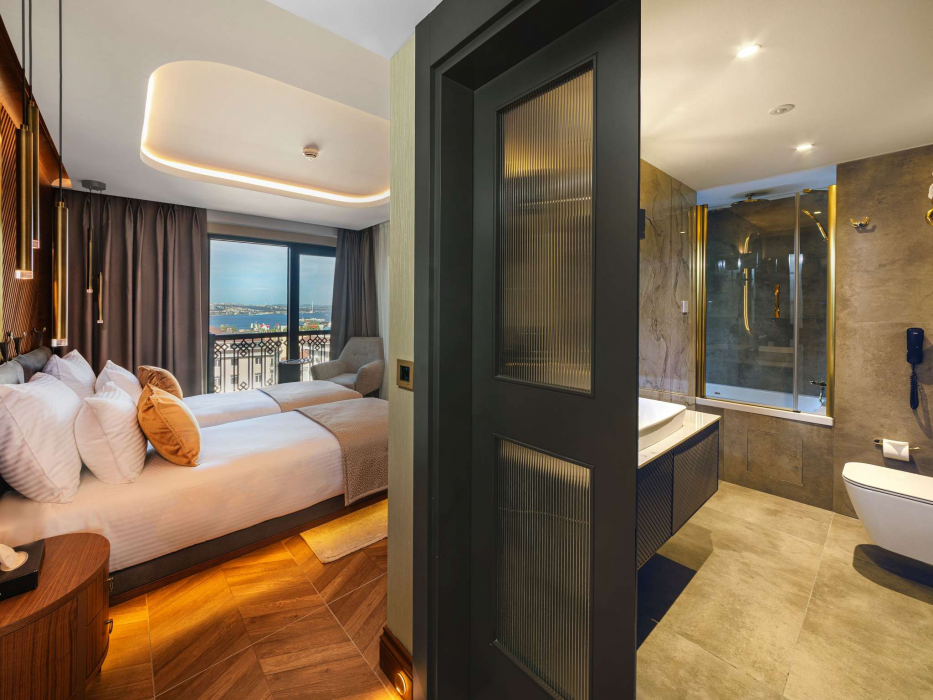 Levni Istanbul Hotel Handwritten Collection 20/81