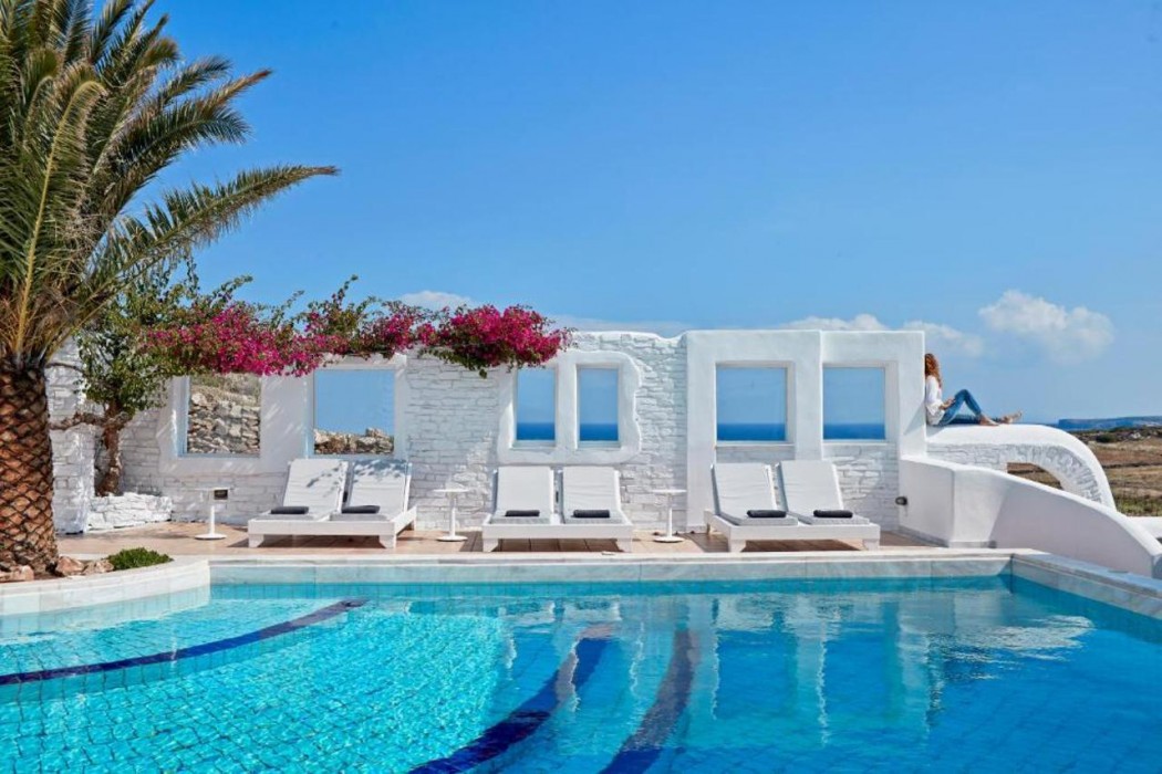 Mr & Mrs White Paros Suites & More 18/36
