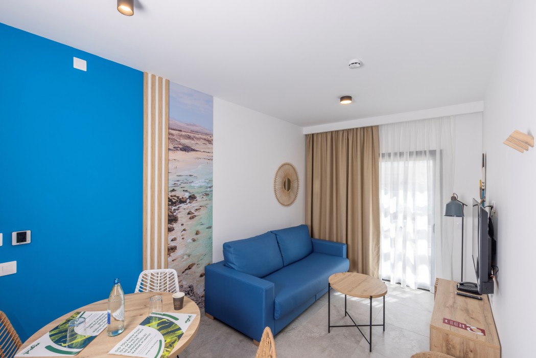 Esmeralda Cotillo Homes by LIVVO 21/79