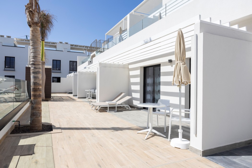 Esmeralda Cotillo Homes by LIVVO 18/79