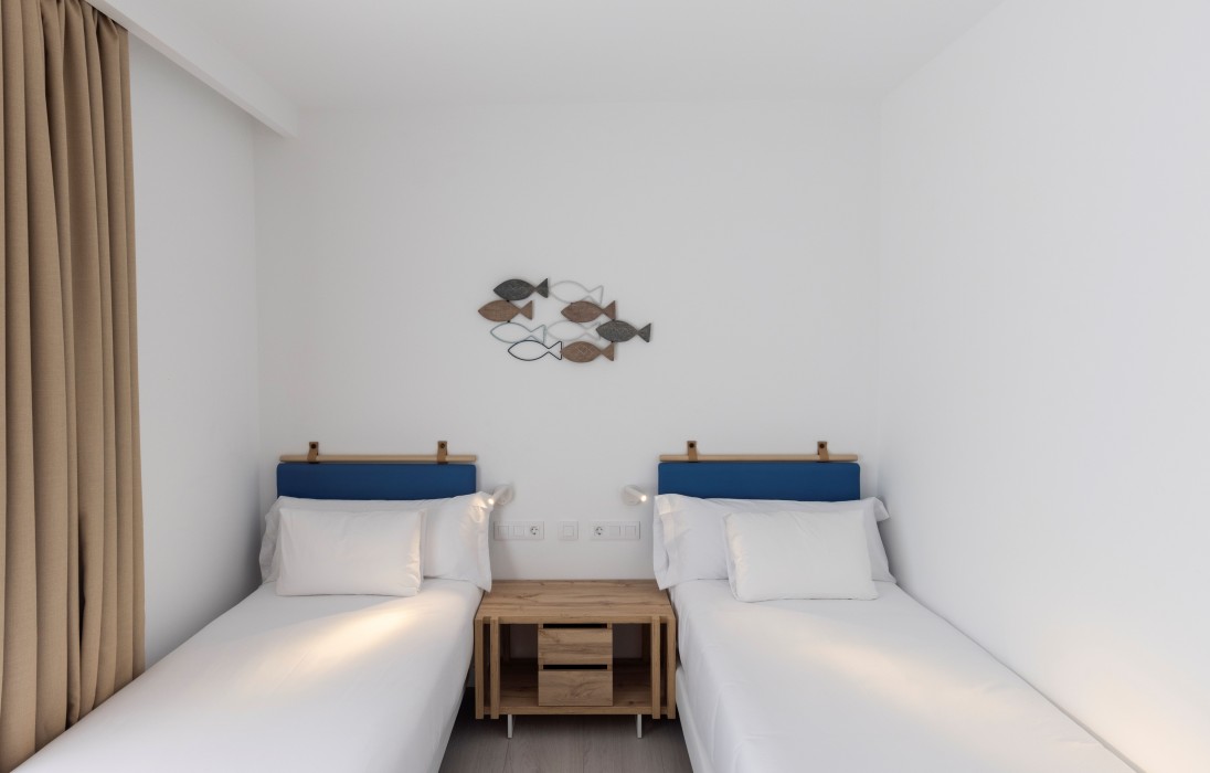 Esmeralda Cotillo Homes by LIVVO 14/79