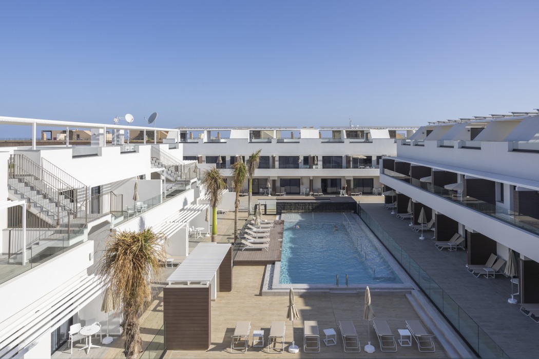 Esmeralda Cotillo Homes by LIVVO 45/79
