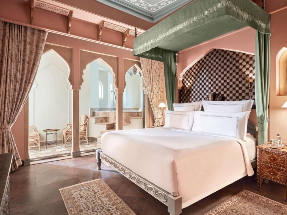 Raffles Jaipur 18/93