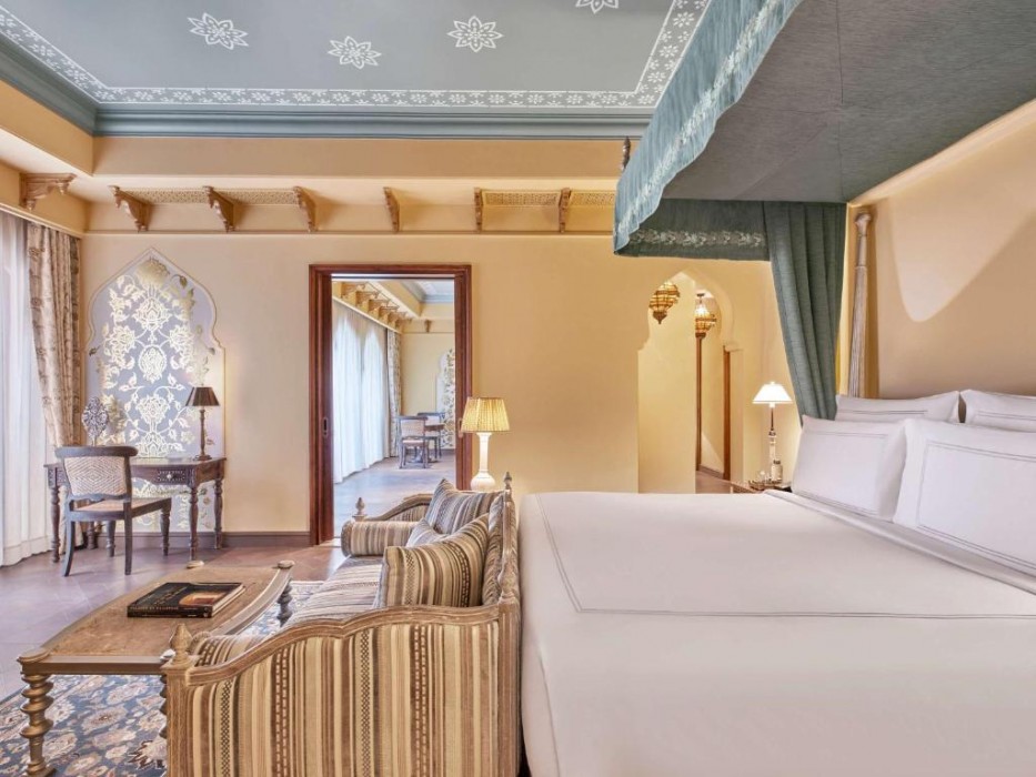 Raffles Jaipur 25/93