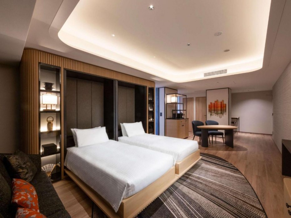 NOVOTEL NARA 30/84