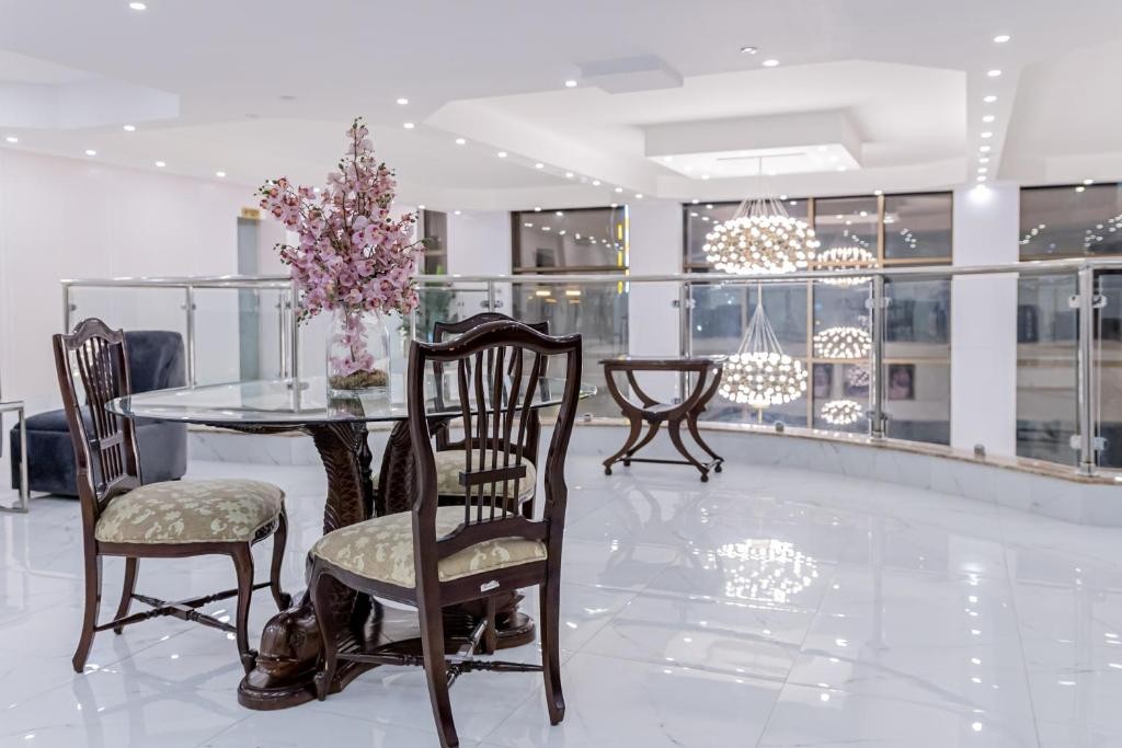 فندق موج للشقق الفندقية(Mooj Apartments Hotel) 8/28