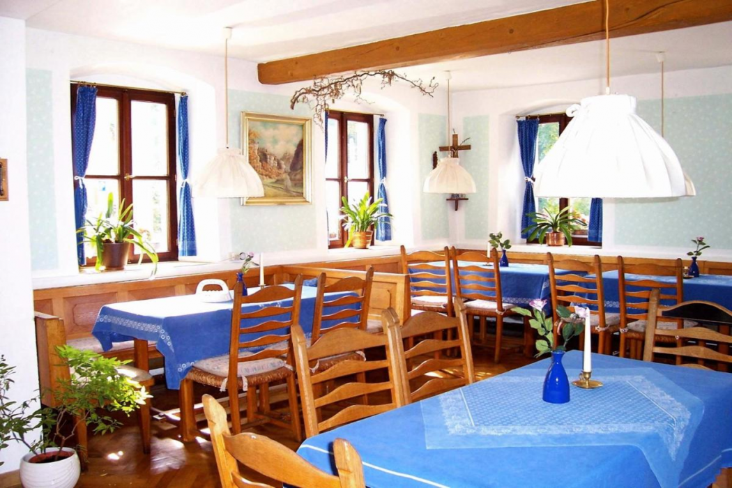 Hotel Krone 25/51