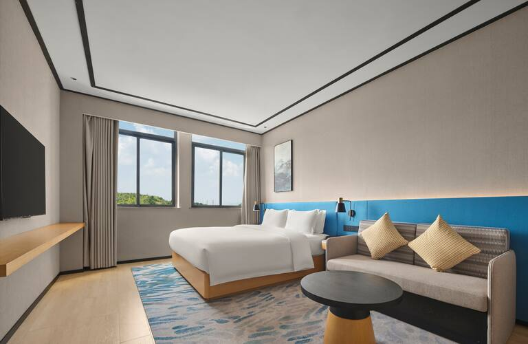 Hilton Garden Inn Huaihua Anjiang 24/46