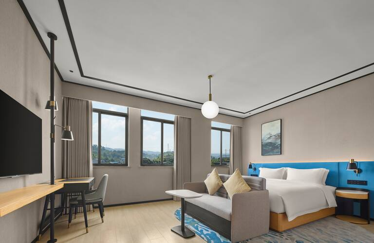 Hilton Garden Inn Huaihua Anjiang 19/46
