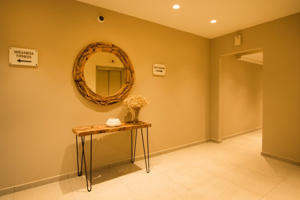 Parasol Luxury Hotel & Suites 38/80