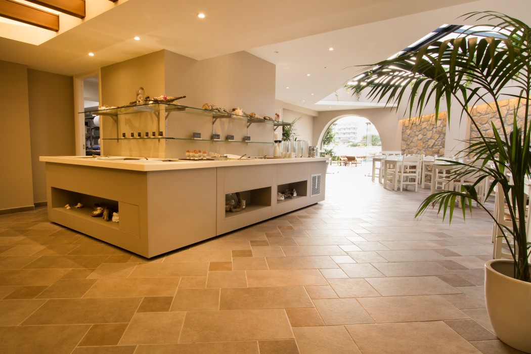 Parasol Luxury Hotel & Suites 49/80