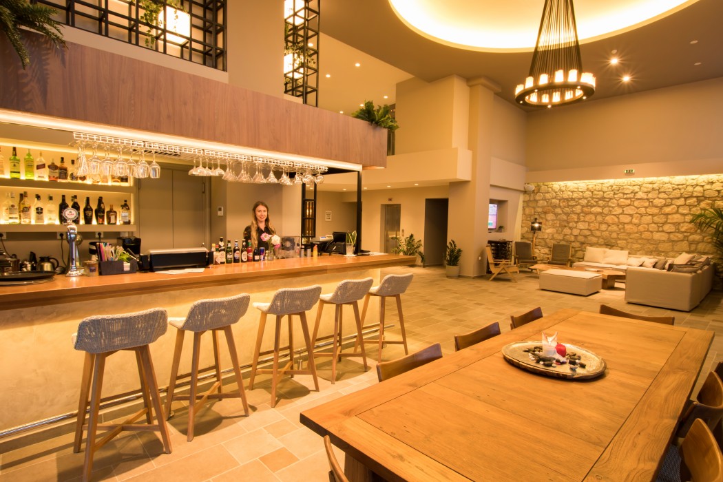 Parasol Luxury Hotel & Suites 32/80