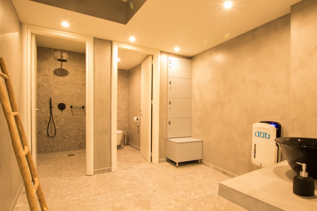 Parasol Luxury Hotel & Suites 39/80