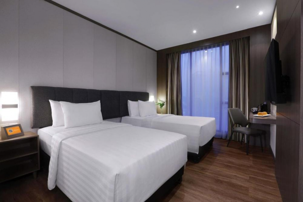 Harper Premier Nagoya Batam 8/25