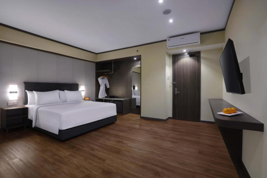 Harper Premier Nagoya Batam 6/25