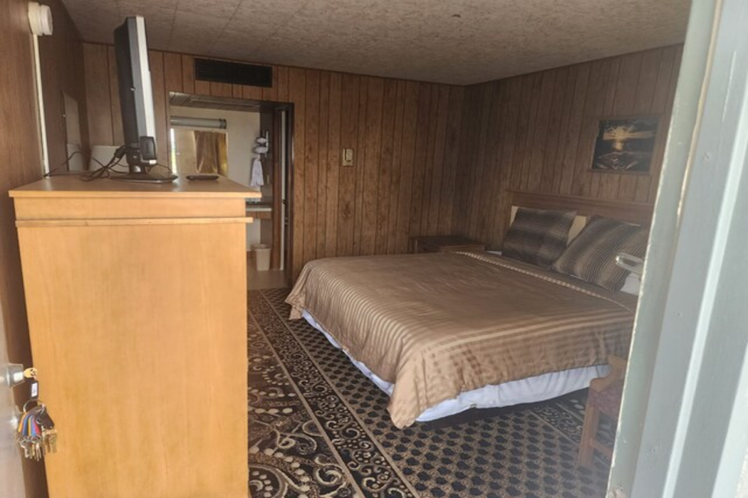 First Inn By OYO Quinter Hwy 70 13/18