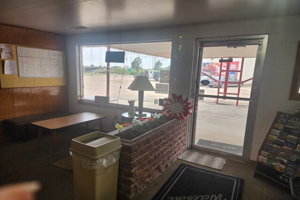 Lobby at First Inn By OYO Quinter Hwy 70, QUINTER - KS