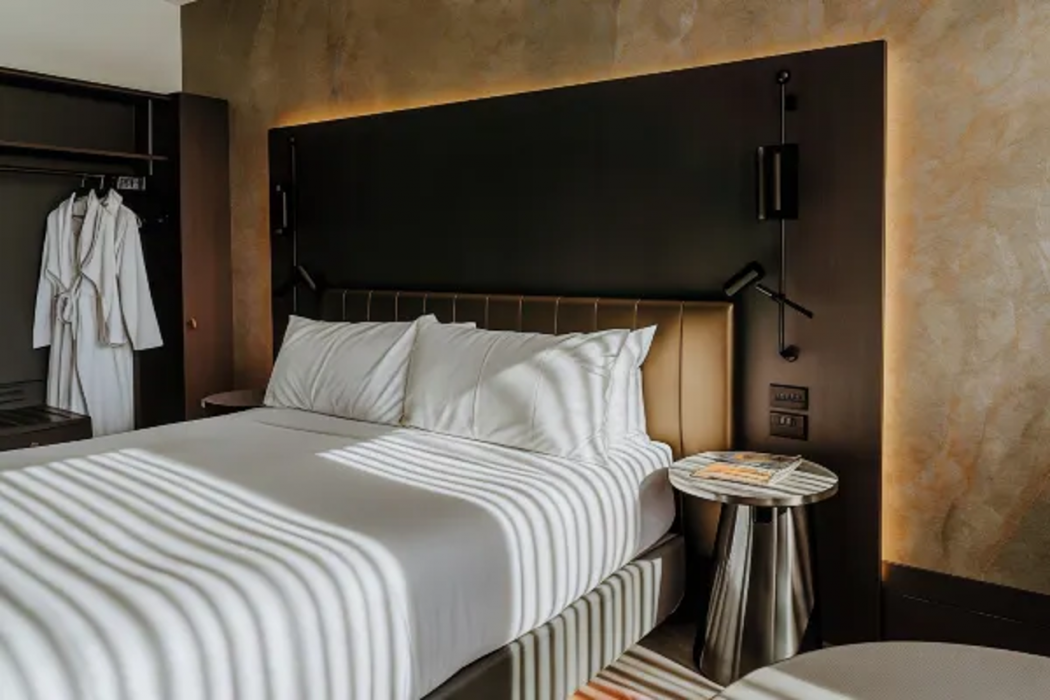 The Motley Hotel Richmond, Tapestry Collection by Hilton 7/24