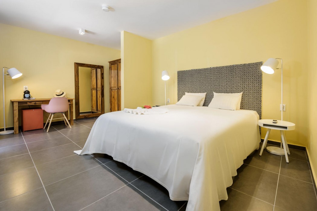 Sonesta Hotels & Resorts Livingstone Curacao 24/70