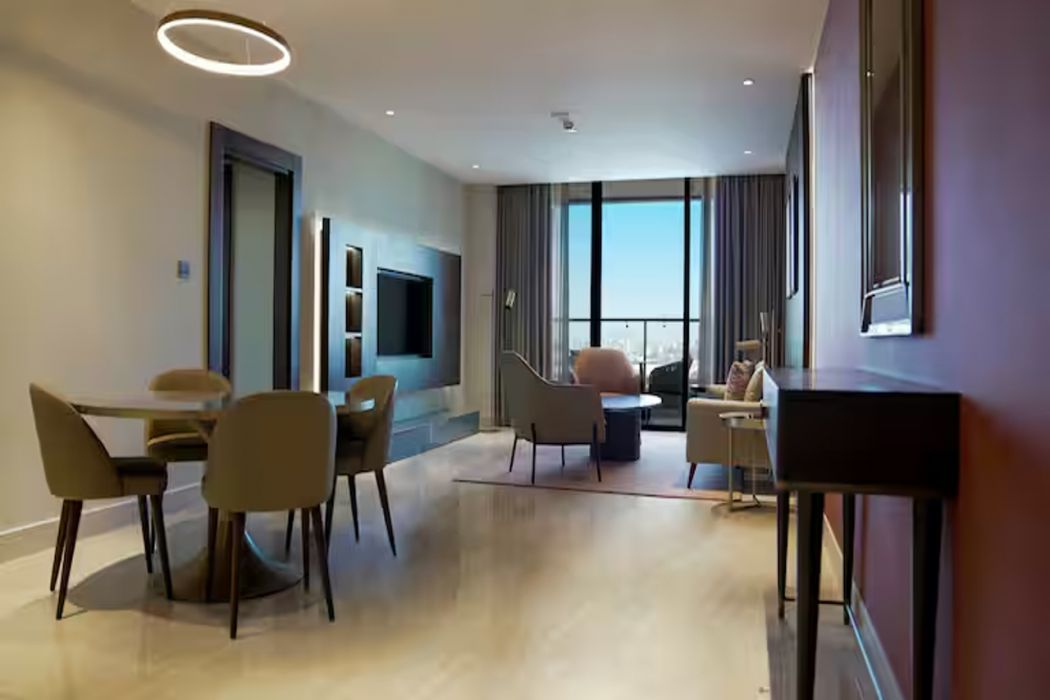 Doubletree by Hilton Amman Hotel & Residences 12/40
