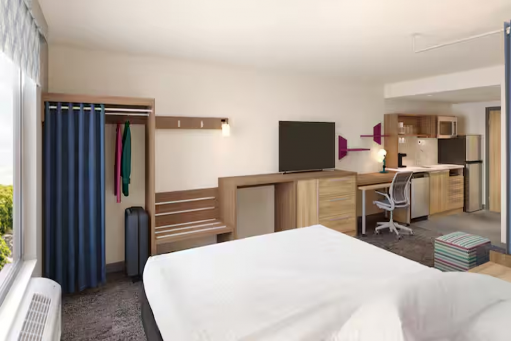 Home2 Suites by Hilton Fort Worth Lake Worth 7/59