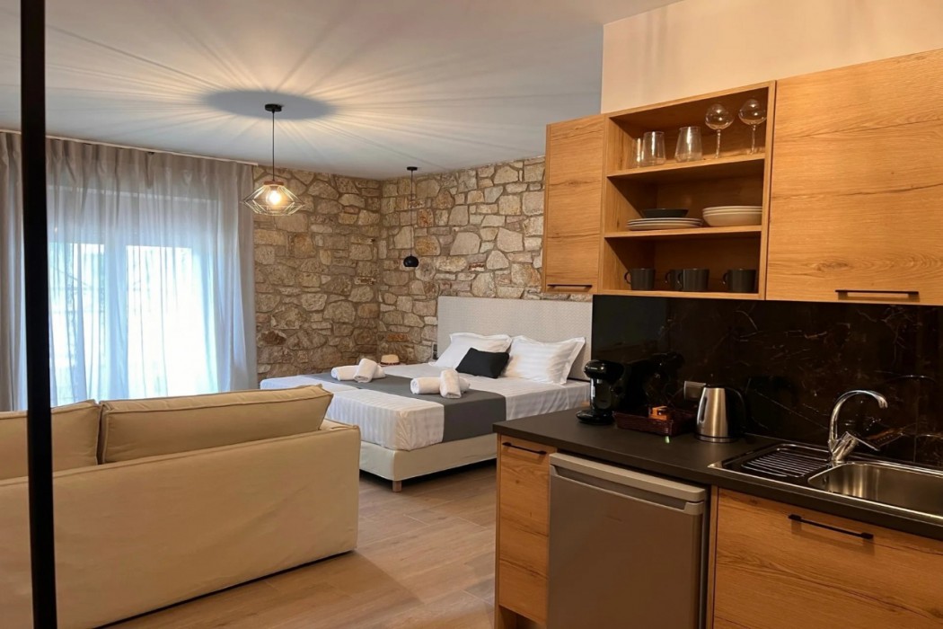 Michelangelo Suites & Apartments 24/69