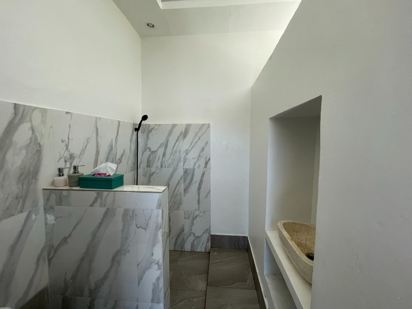 2 bedroom Joglo with Pool View، Volcano Side Bali by ZUZU 9/57