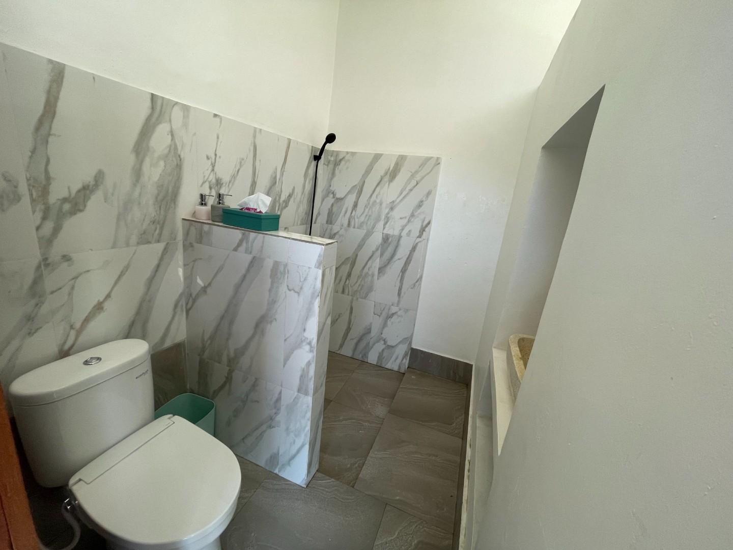 2 bedroom Joglo with Pool View، Volcano Side Bali by ZUZU 6/57