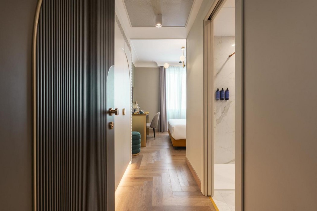 Je Rome Hotel 98/148