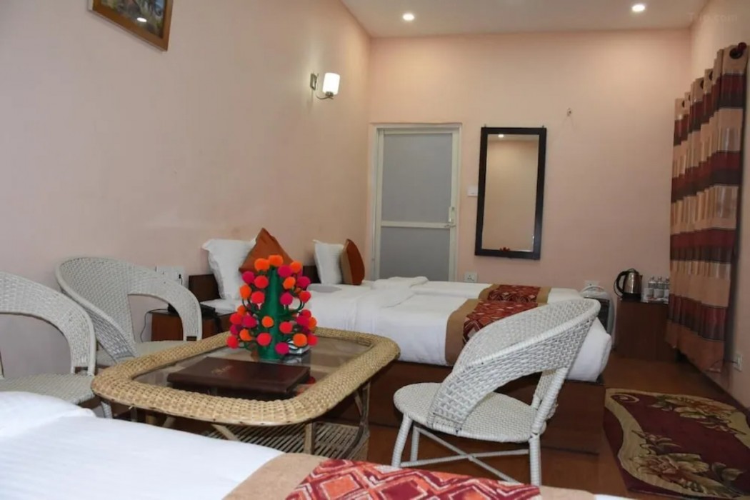 Bojinee Nagarkot Resort 13/25