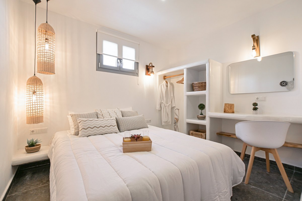 White Cocoon Exclusive villas 18/68