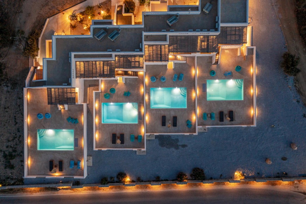 White Cocoon Exclusive villas 6/68
