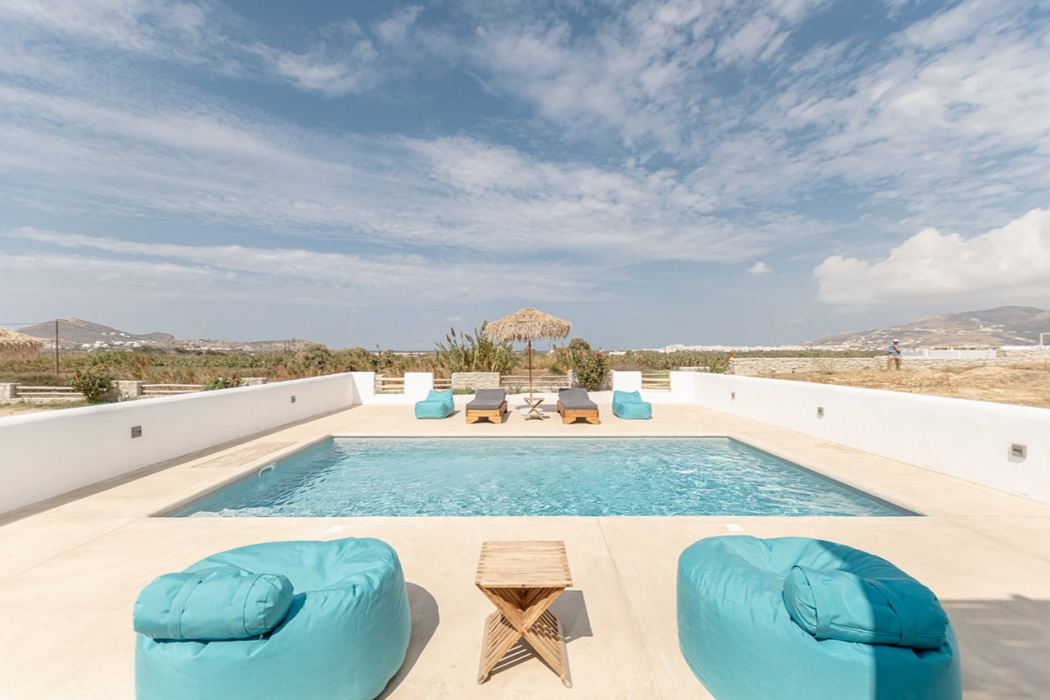 White Cocoon Exclusive villas 37/68