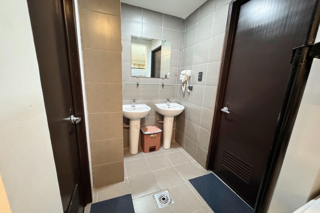 Belltower CSheLi Suites Bantay - Vigan by ZUZU 30/83