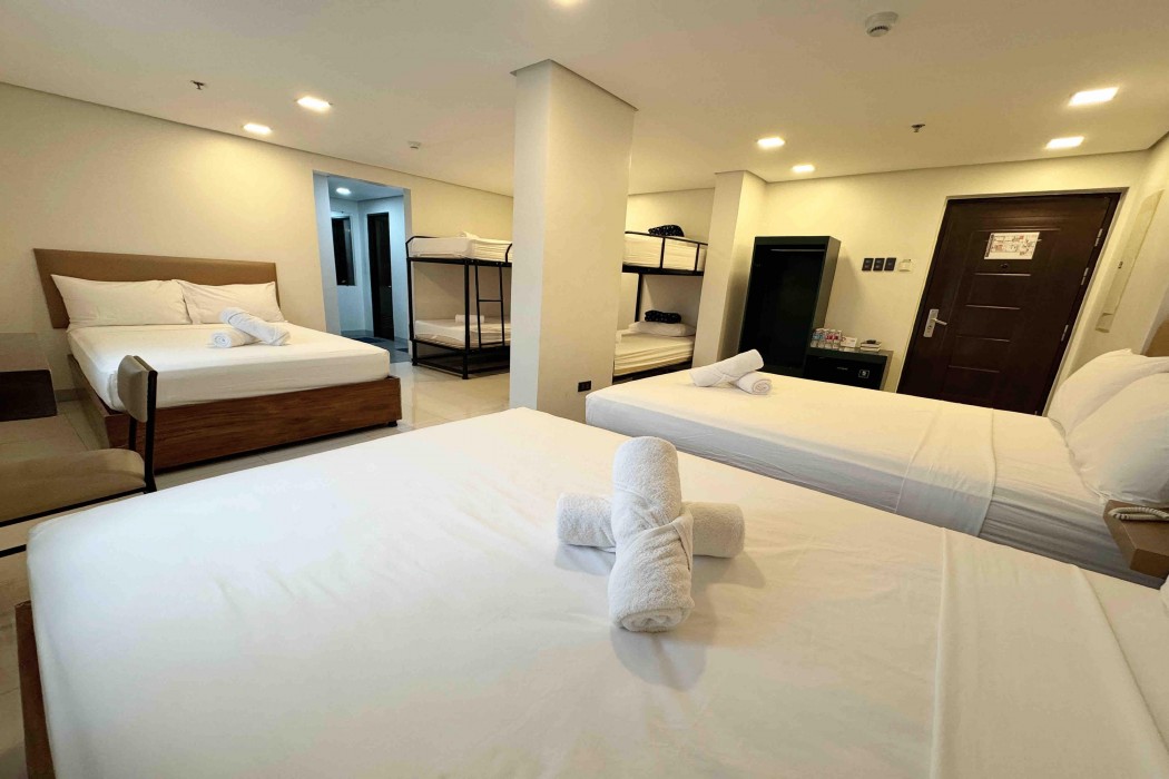 Belltower CSheLi Suites Bantay - Vigan by ZUZU 47/83