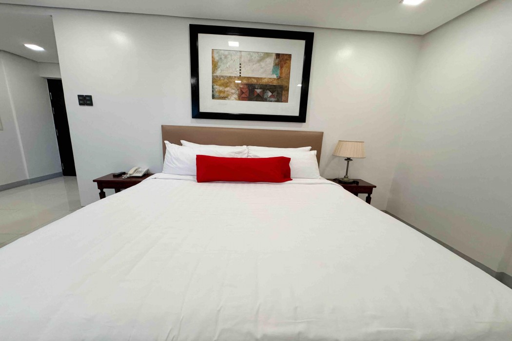 Belltower CSheLi Suites Bantay - Vigan by ZUZU 26/83