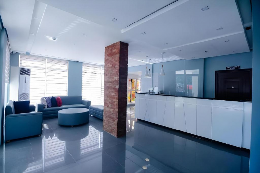 Lobby at Belltower CSheLi Suites Bantay - Vigan by ZUZU, Bantay