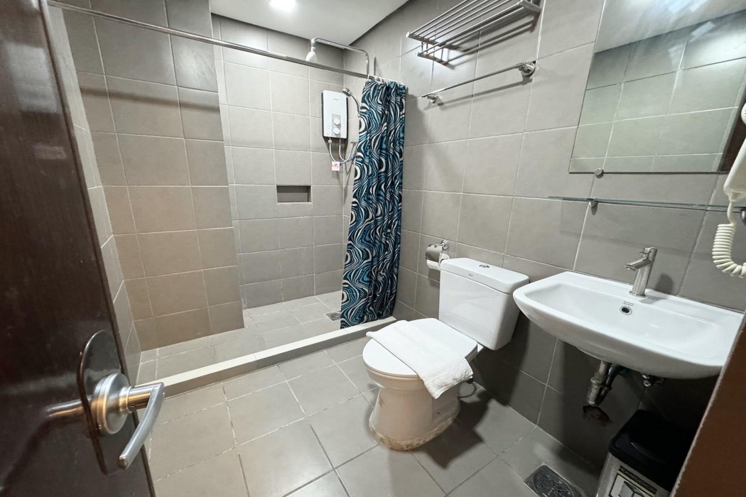 Belltower CSheLi Suites Bantay - Vigan by ZUZU 24/83