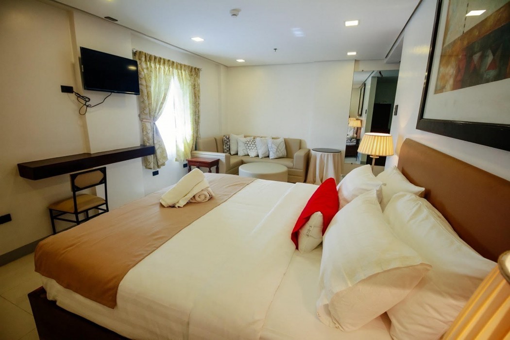 Belltower CSheLi Suites Bantay - Vigan by ZUZU 22/83