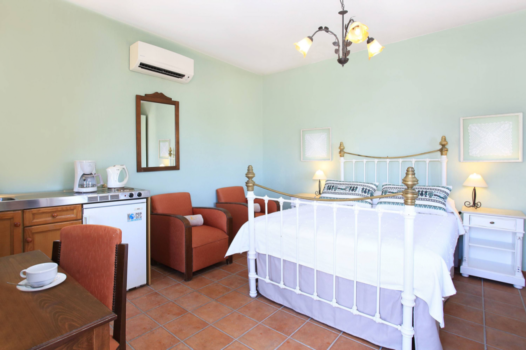 KAMILARI PASIPHAE VILLA 11/60