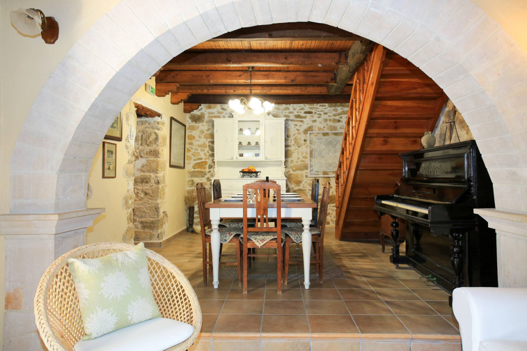 KAMILARI PASIPHAE VILLA 13/60