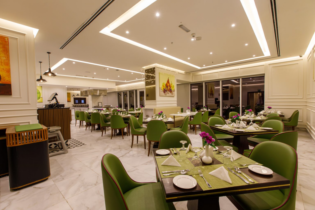 Seven Seas Hotel 36/68