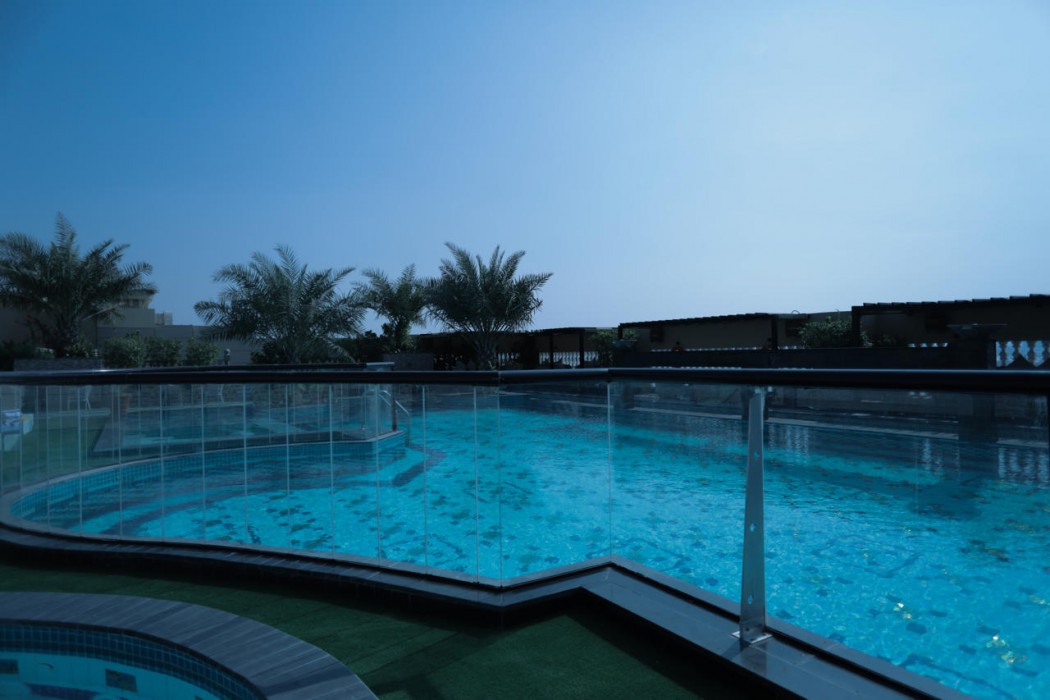 La Zona Continental Hotel 33/65
