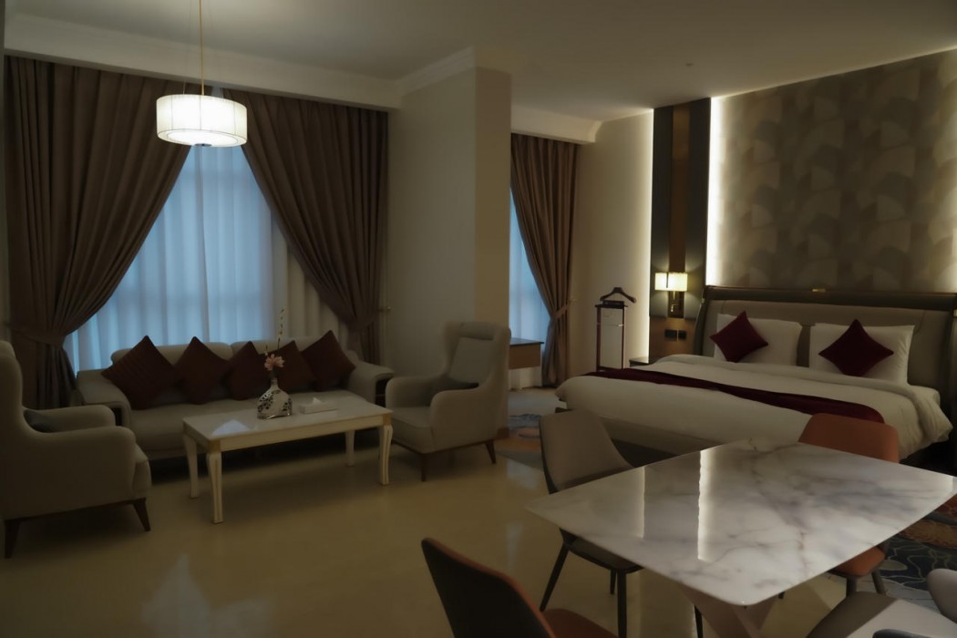 La Zona Continental Hotel 12/65